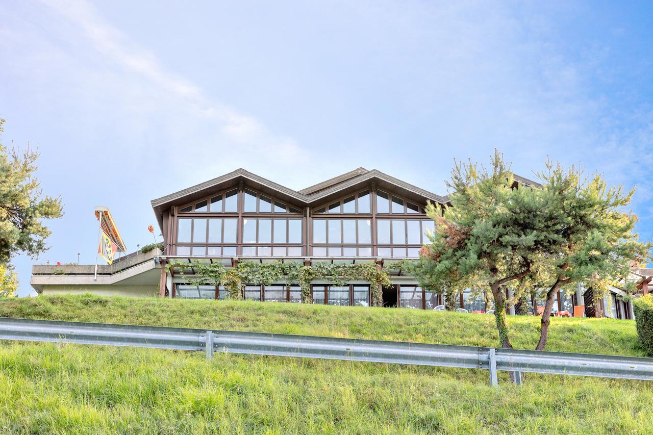 Hotel Restaurant Moeve Faulensee Екстериор снимка